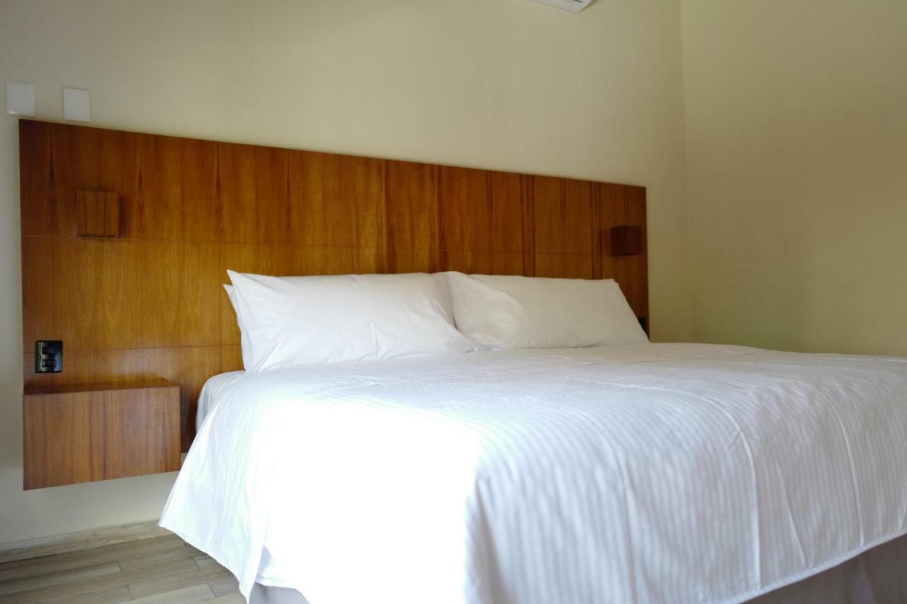 Villas La Ceiba Playa del Carmen Exteriör bild